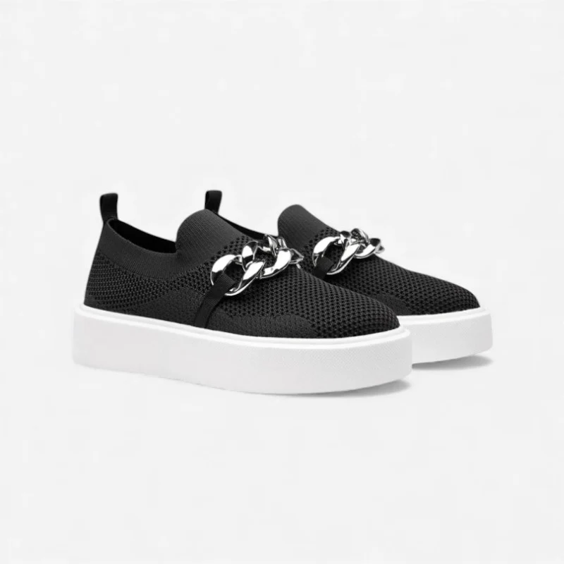 Aria – Round Toe Shoes with Zigzag Decorative Design