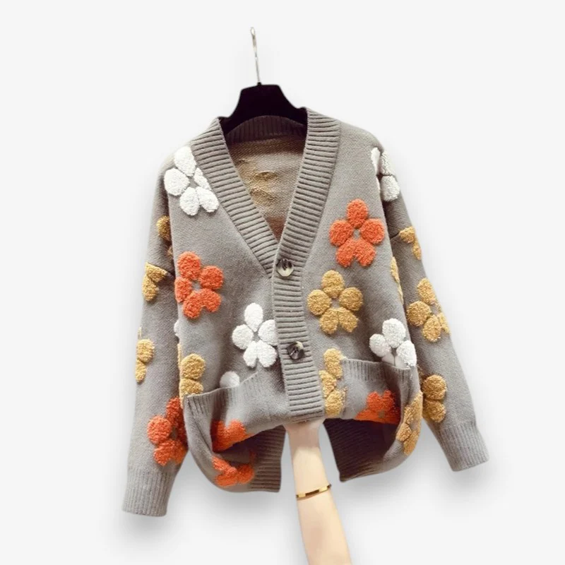 Ava – Long Sleeve Sweater with Floral Pattern and Pockets - Image 2