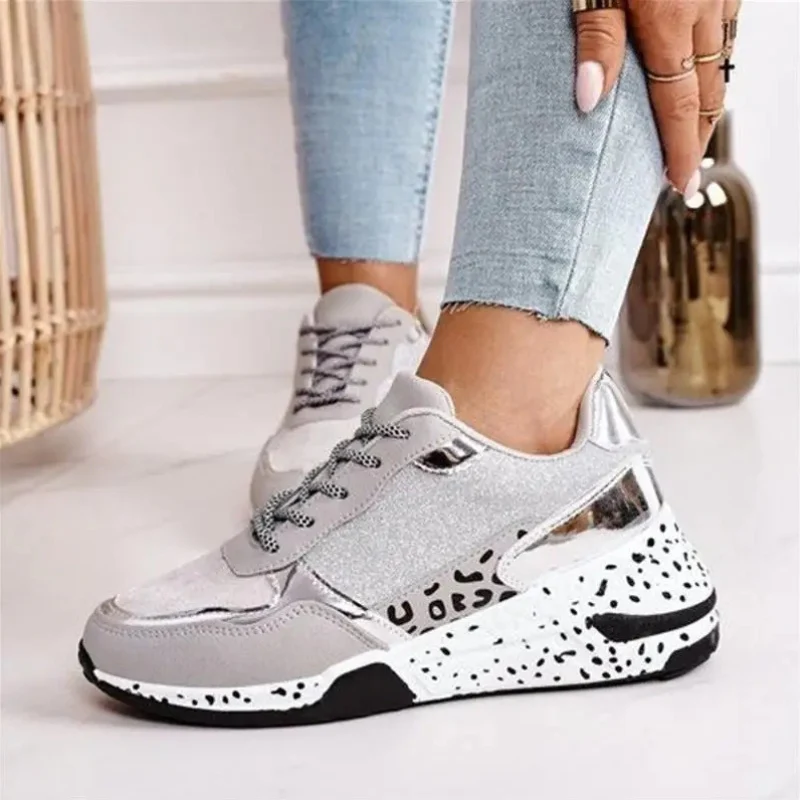 Ava – Sneakers with Print and Anti-Slip Sole - Image 3