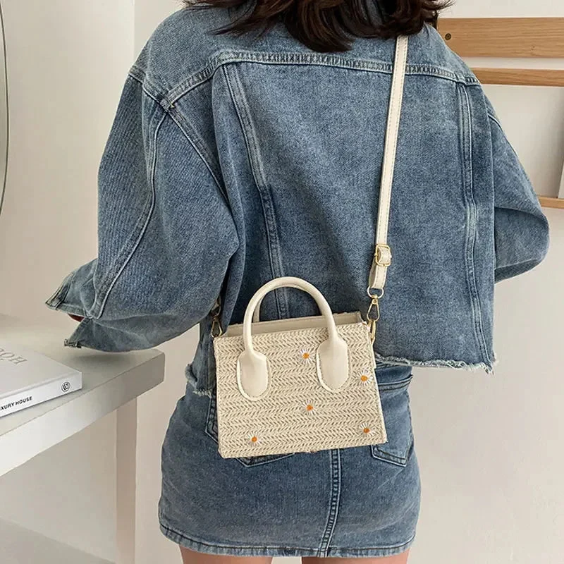 Ava – Women's Floral Print Shoulder Bag with Handles - Image 8