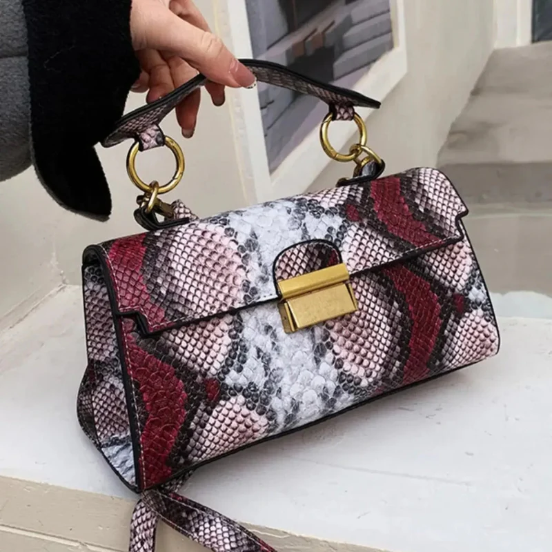 Bella – Handbag with Adjustable Shoulder Strap & Snake Print - Image 12