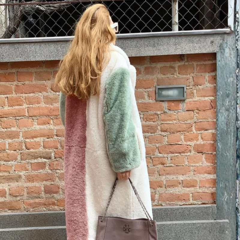 Chloe – Long-Sleeved Coat with Turn-Down Collar and Pockets - Image 3
