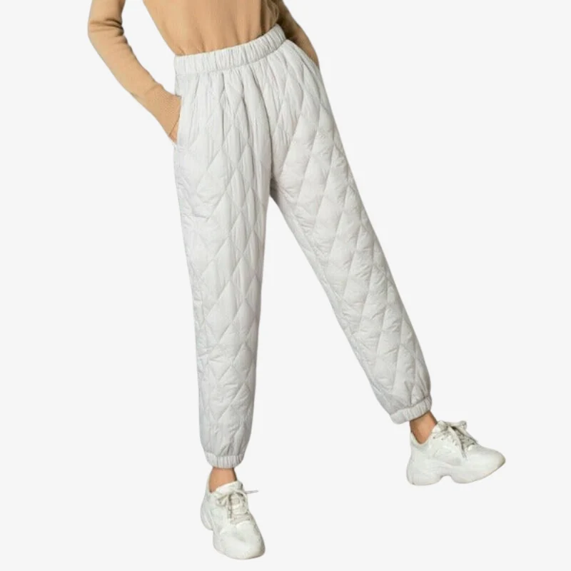 Clara – Women's Wide-Leg Pants with Quilted Pattern - Image 3