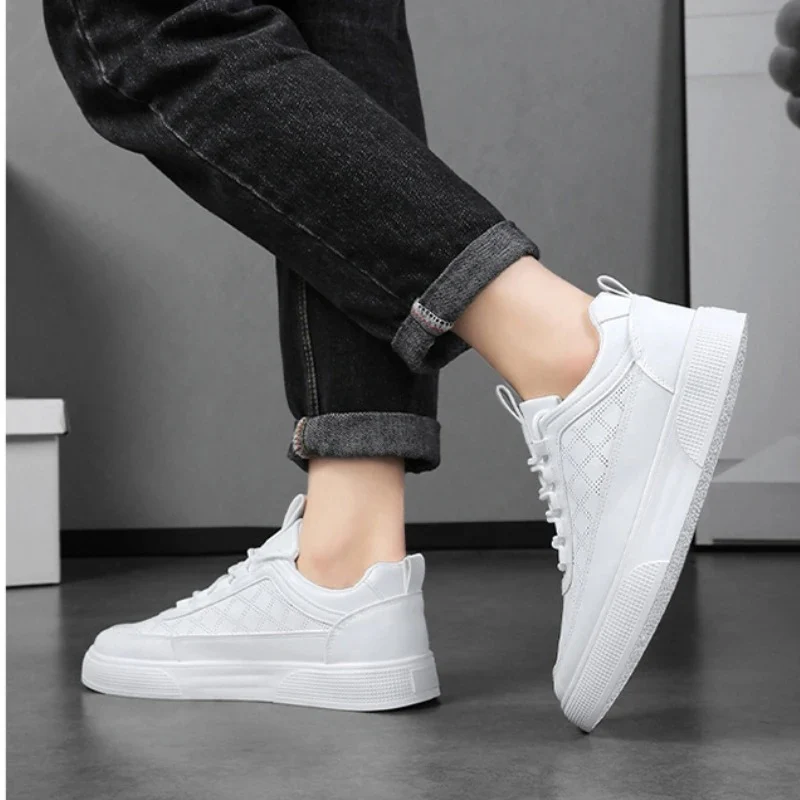 David – Sneakers with Adjustable Laces and Zigzag Pattern - Image 3