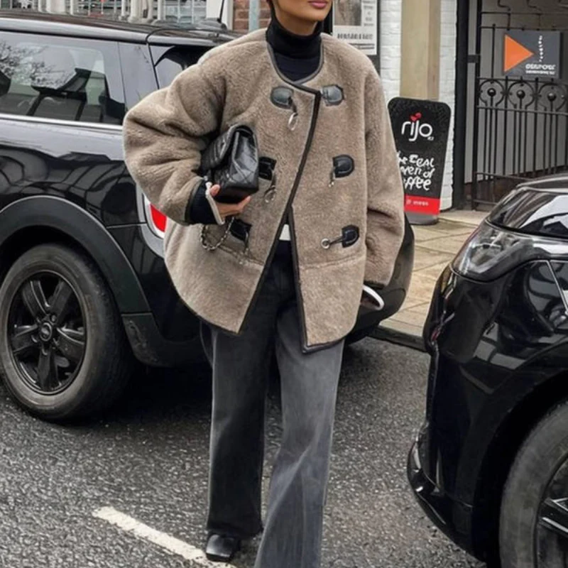 Elina – Long Sleeve Jacket with Crew Neck and Button Closure - Image 6