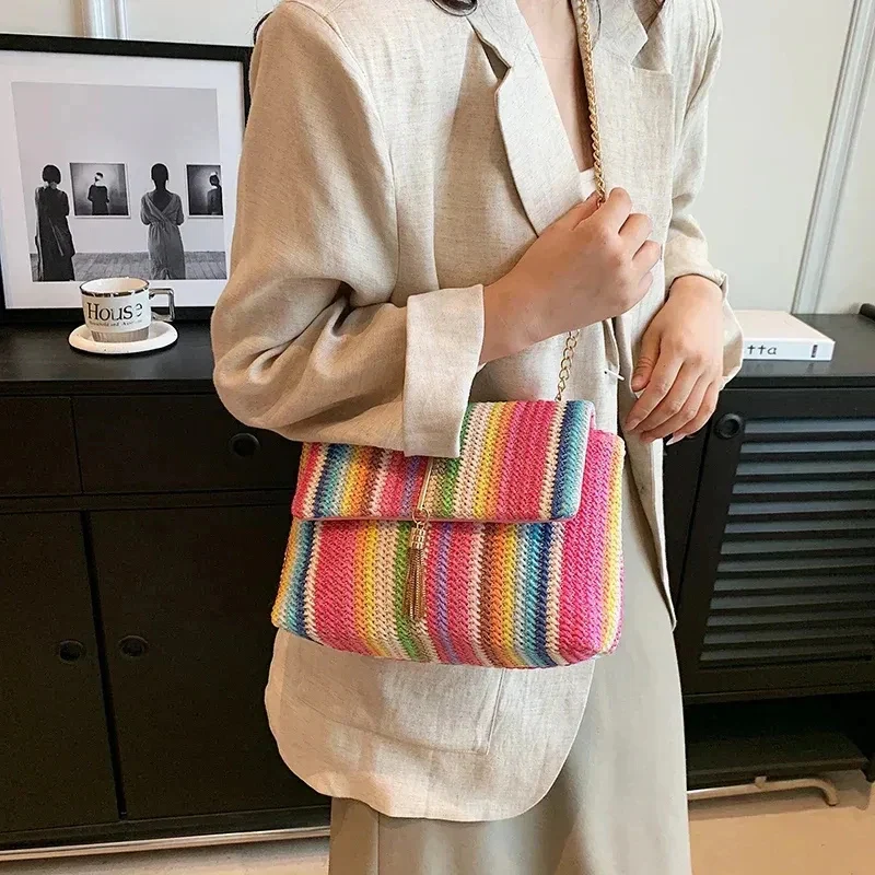 Elina – Shoulder bag with a spacious interior - Image 4