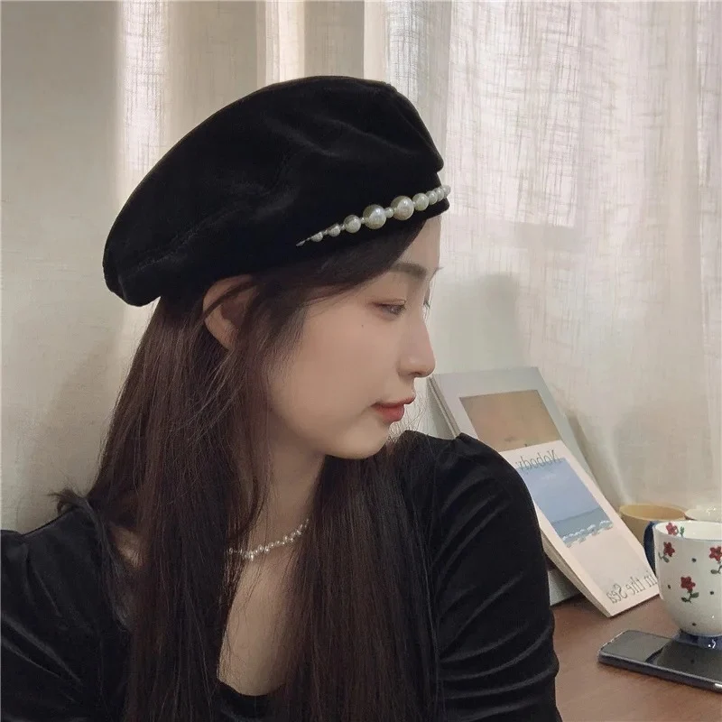Ella – Round Beret Hat with Pearl Details - Image 2