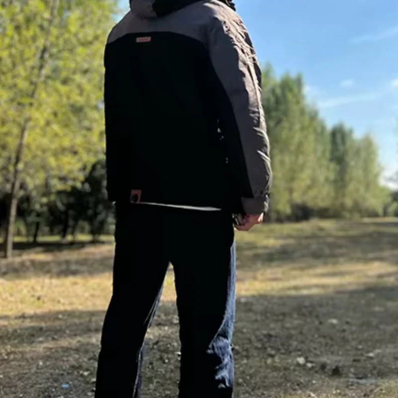 Fraser – Hooded Jacket with Zip and Pockets - Image 3