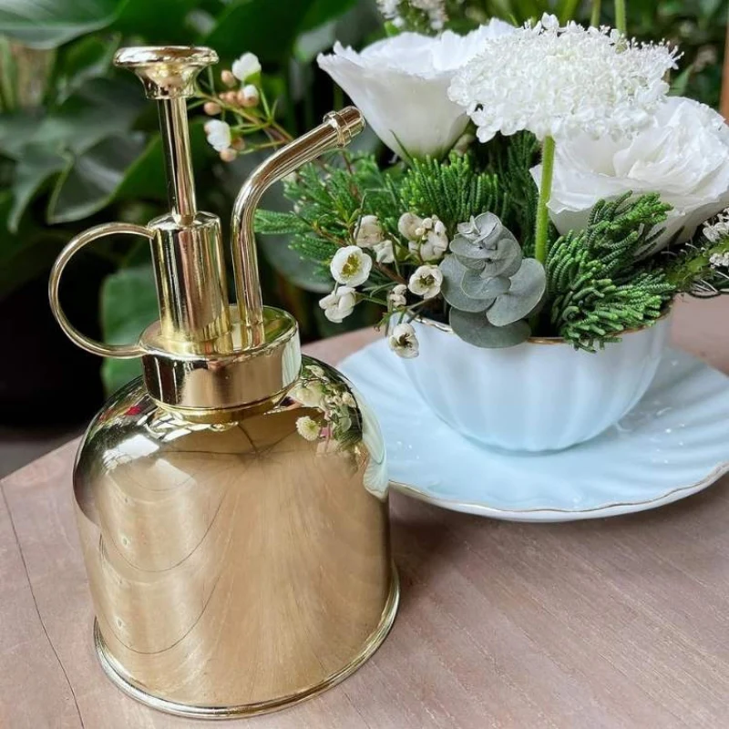 GardenEase – Plant sprayer (Mister) in teapot shape - Image 4