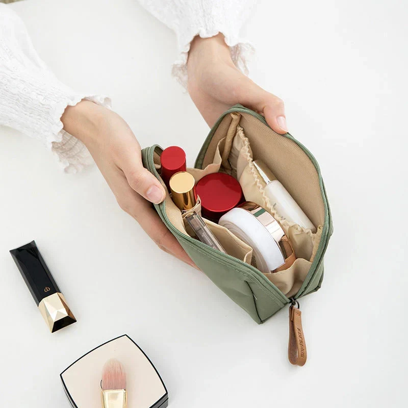 Gisela - Double Zipper Makeup Bag - Image 7