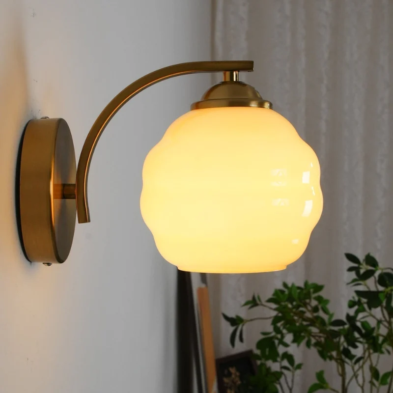 GlowArc – Round LED Wall Lamp with Curved Stand - Image 8
