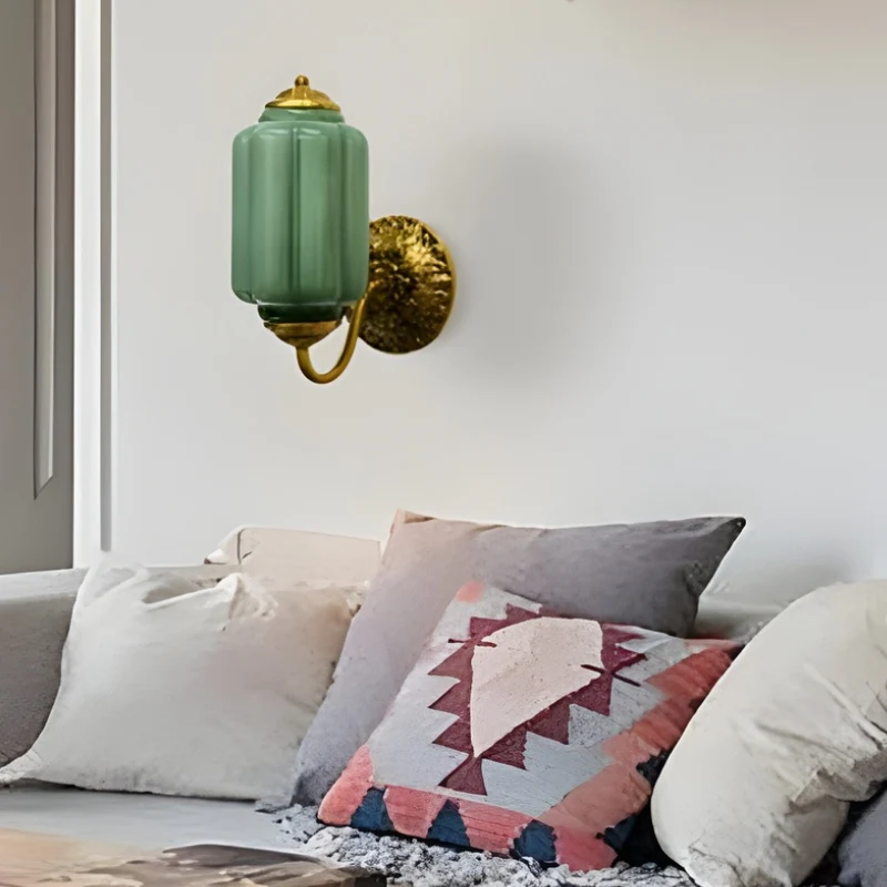 GlowPump – LED Wall Lamp with Pumpkin and Curved Stand Design - Image 4
