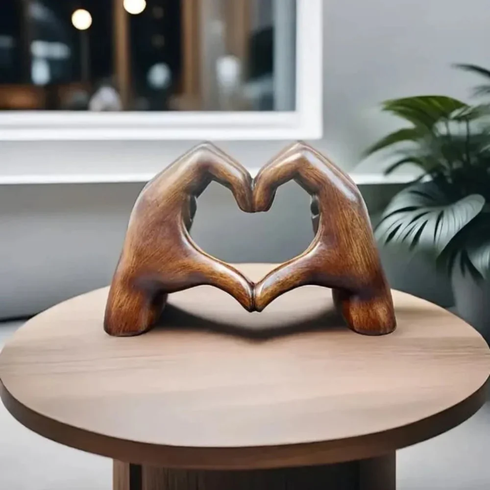 HeartCraft – Handmade Love Symbol Sculpture for Decoration - Image 5