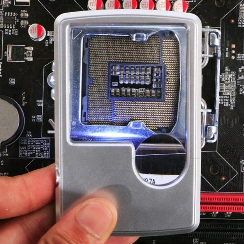LensGlow – Portable Magnifier with LED Light - Image 2