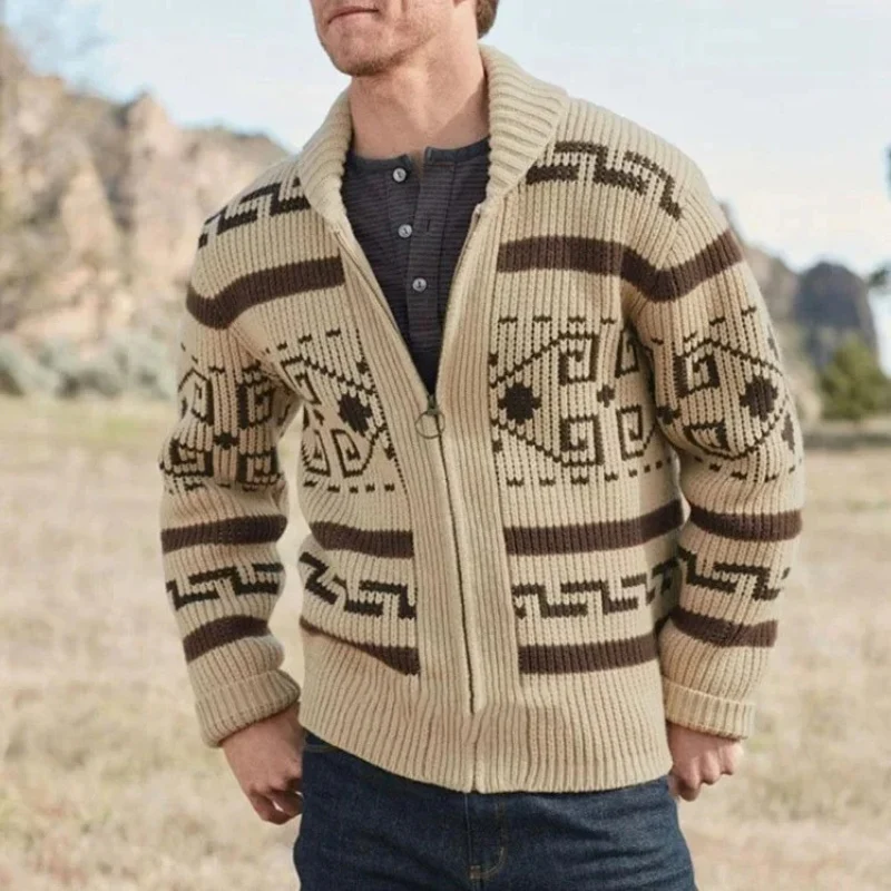 Leo – Sweater with Front Zipper & Subtle Pattern - Image 6