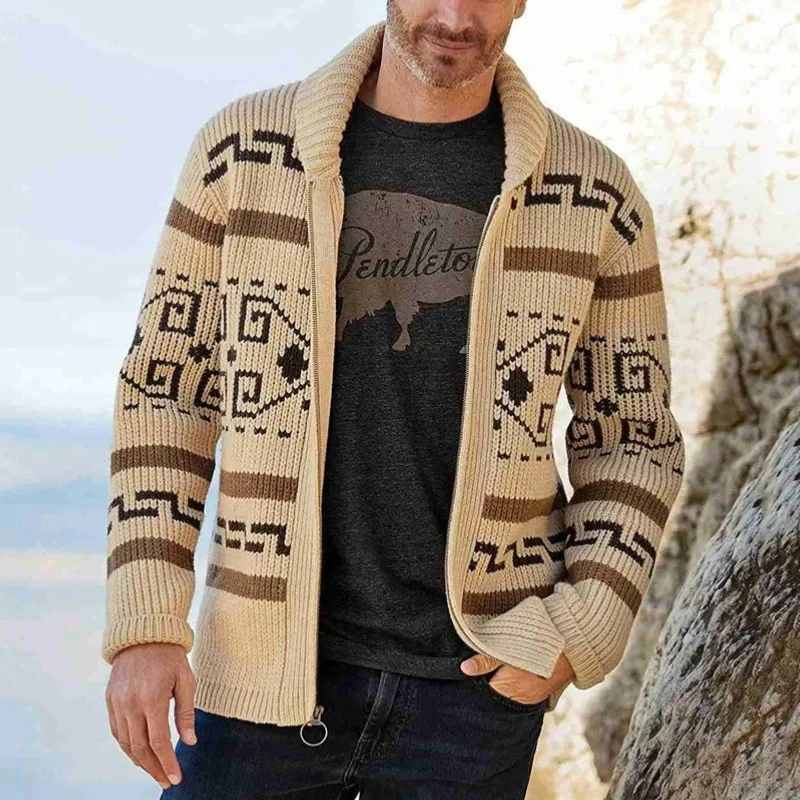 Leo – Sweater with Front Zipper & Subtle Pattern - Image 7