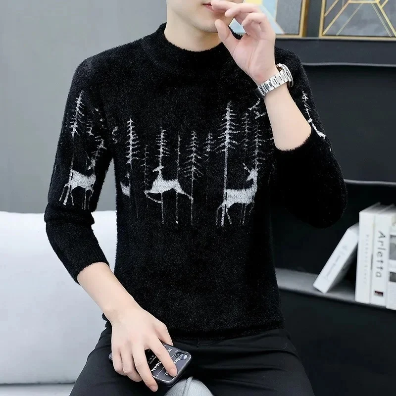Liam – Men's Round Neck Sweater with Animal Print - Image 4