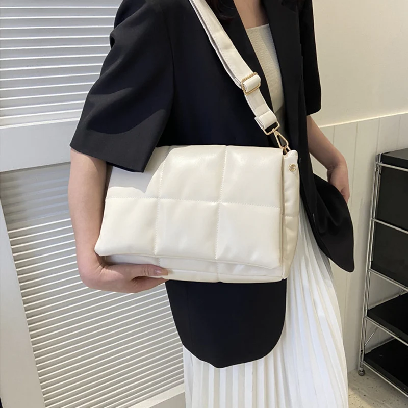 Lily – Ash with adjustable strap & button closure - Image 6