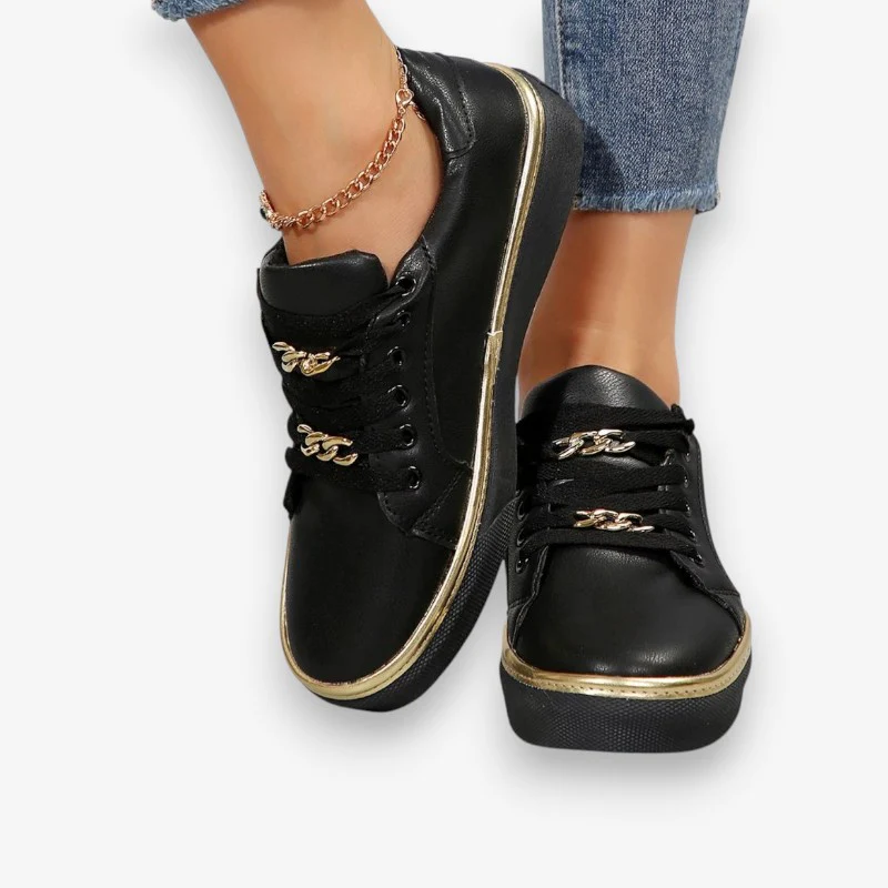 Lily – Round Toe Lace-Up Shoes with Chain Detail