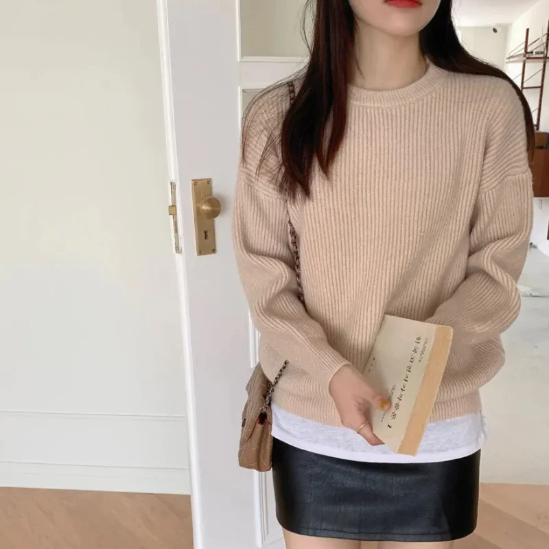 Liora – Long Sleeve Crew Neck Sweater with Ribbed Hem - Image 6