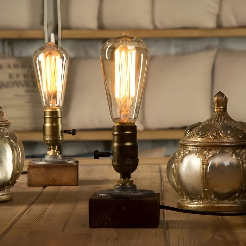 LumaClassic – Table lamp with an antique finish and a sturdy base - Image 2