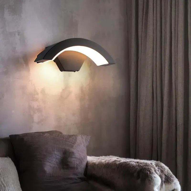 LumaCurve – Wall Lamp with Curved Arm & Half-Moon Shade - Image 5