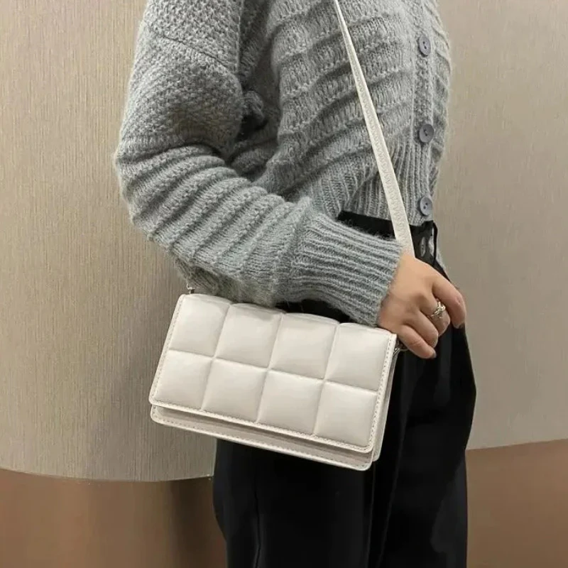 Melina – Large Capacity Shoulder Bag - Image 7