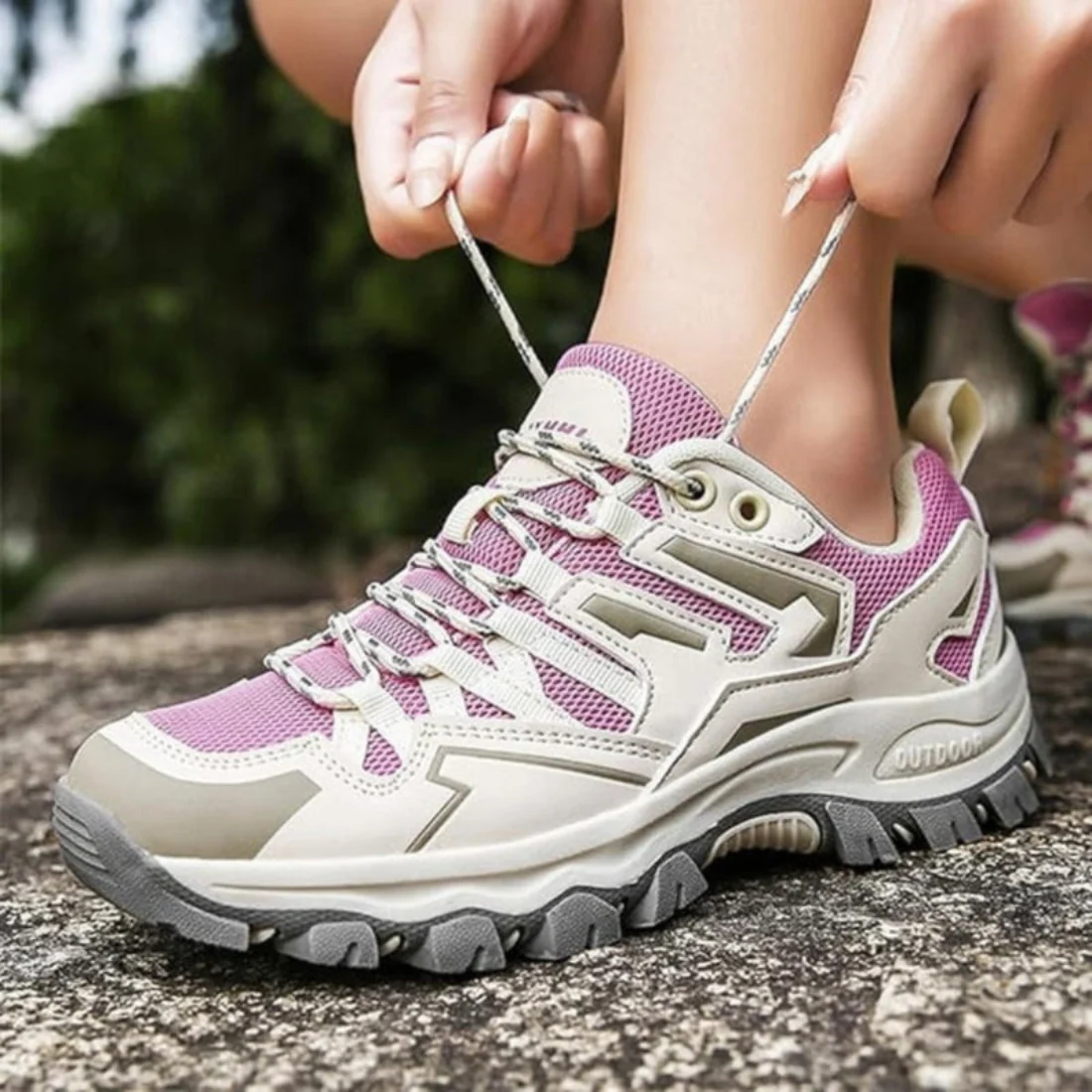 Mia – Non-Slip Sneakers with Adjustable Laces - Image 4