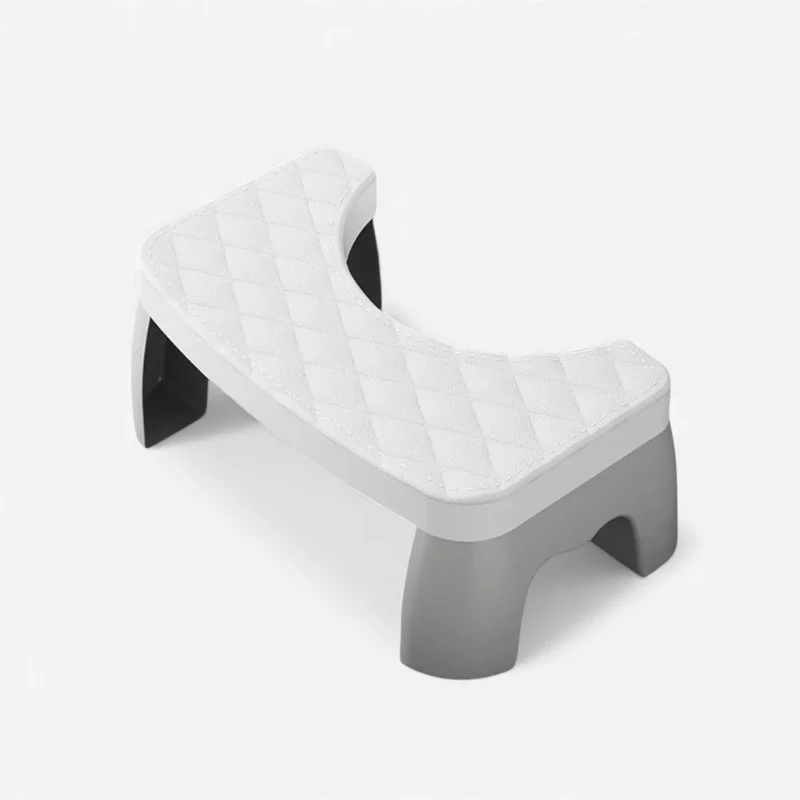 MoonEase – Portable Toilet Stool with Half-Moon Design