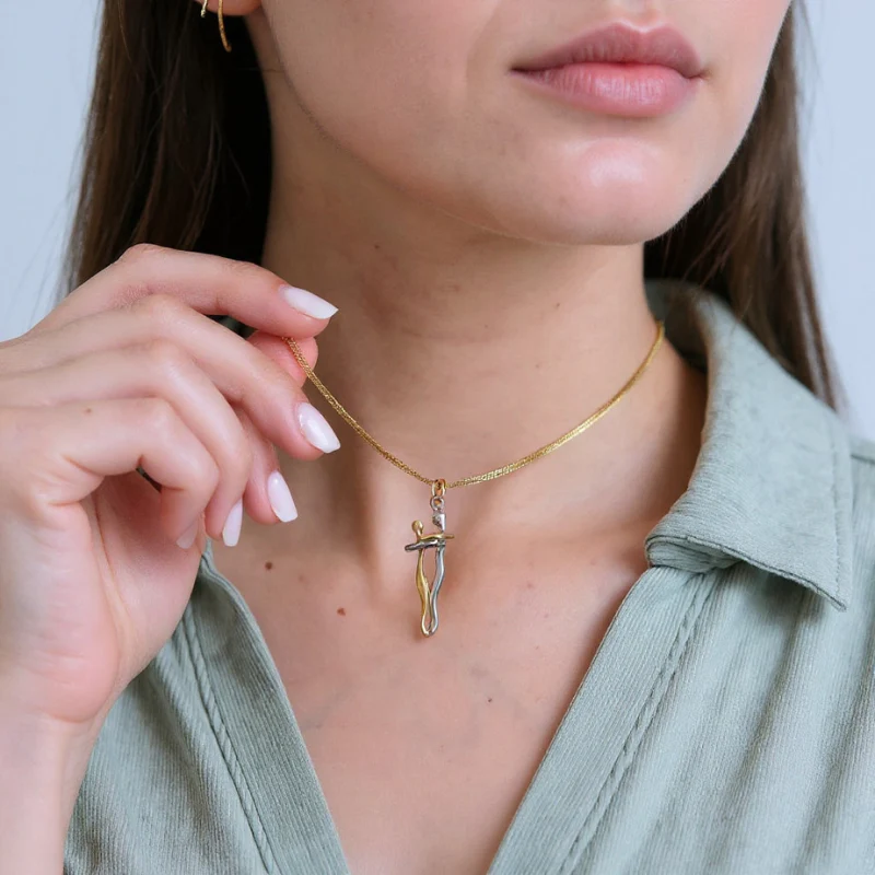 Eternal Rose Box with Cuddle Necklace - Image 8