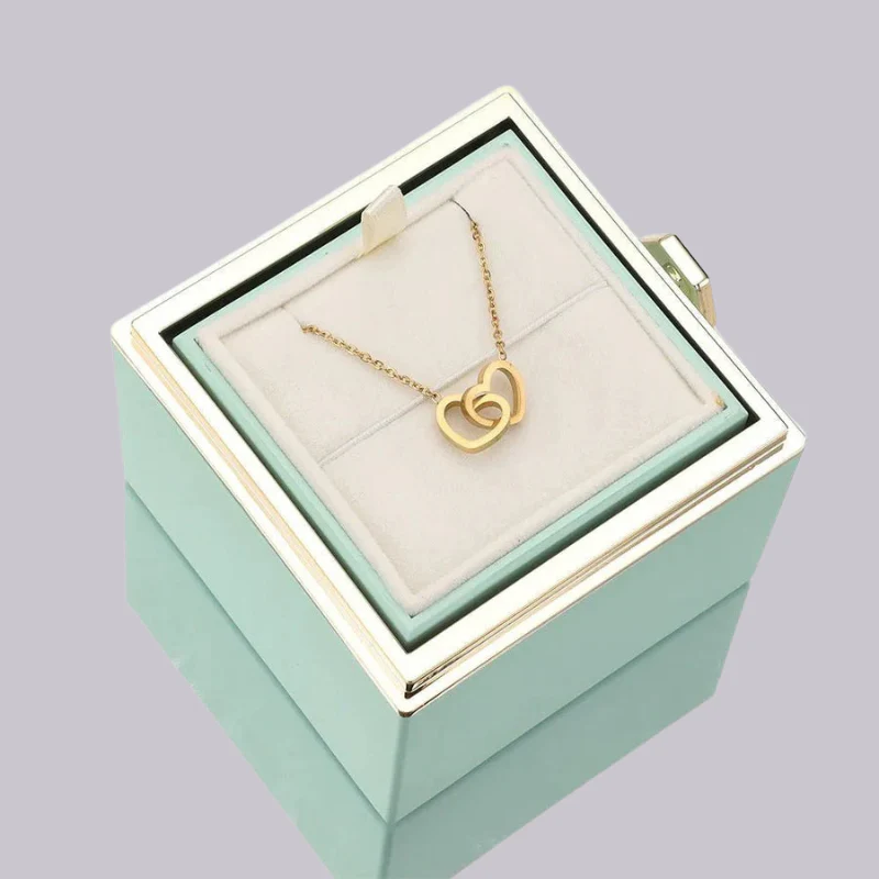Rose Box with Heart Pendant Necklace - Image 14