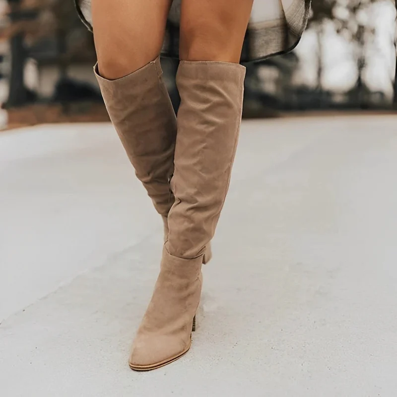 Nienke – Knee-High Boots with Side Zip & Pointed Toe - Image 6