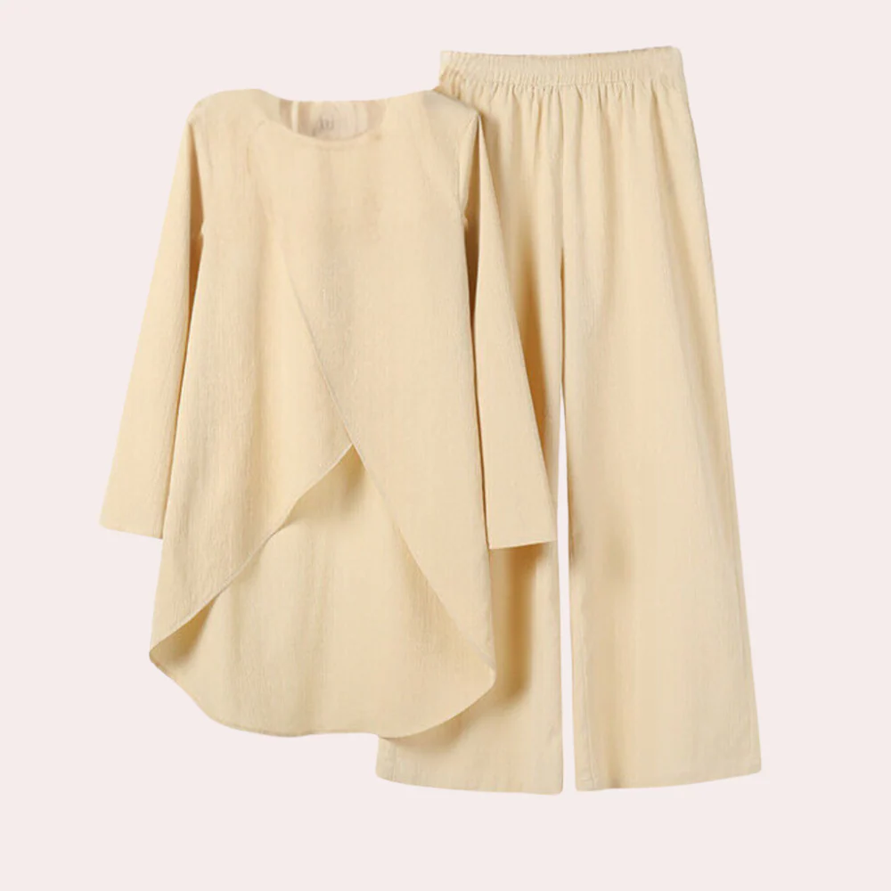 Nienke – Two-piece set with round neck top and wide-leg trousers - Image 5