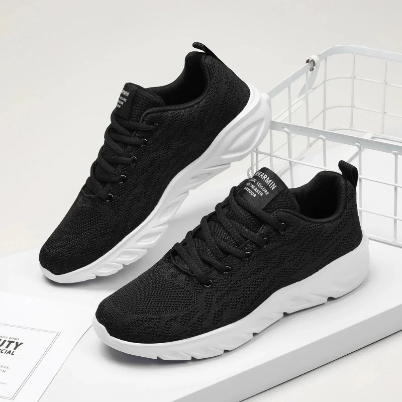 Noah – Sneakers with a breathable open design and anti-slip grip - Image 5