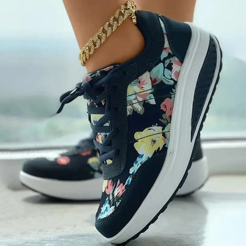 Nora – Floral Print Sneakers with Adjustable Laces - Image 7