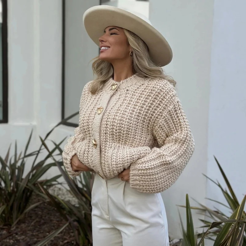 Olivia – Long Sleeve Sweater with Button Closure and Pockets - Image 2