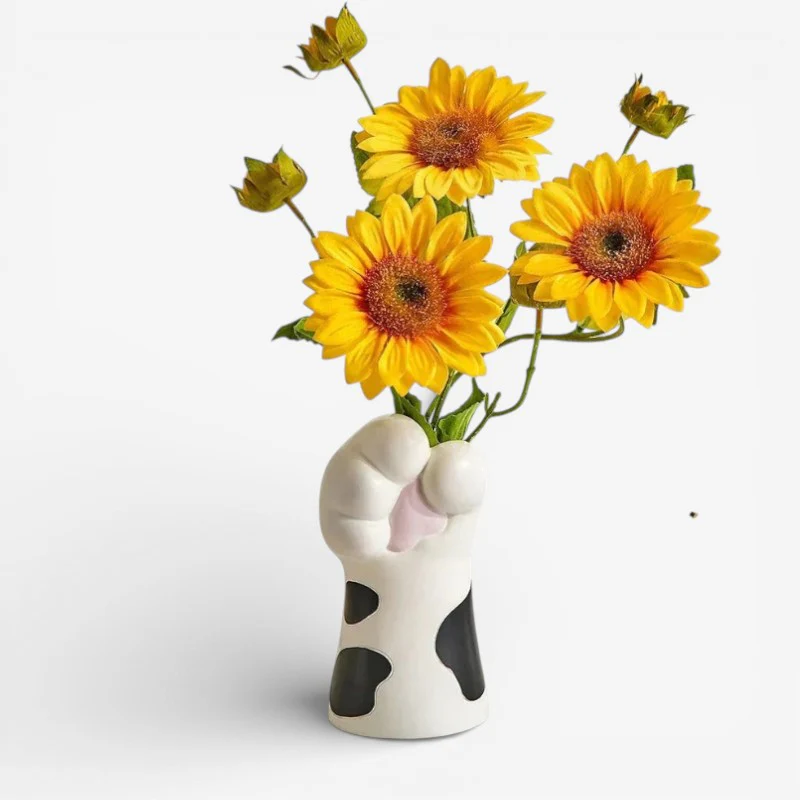 PurrBloom – Flower Vase with Cat Claw Design - Image 2