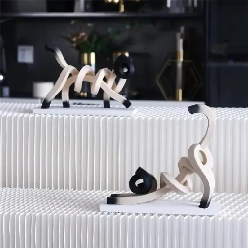 SculptAura – Decorative Animal Figurine with Twisted Lines - Image 5