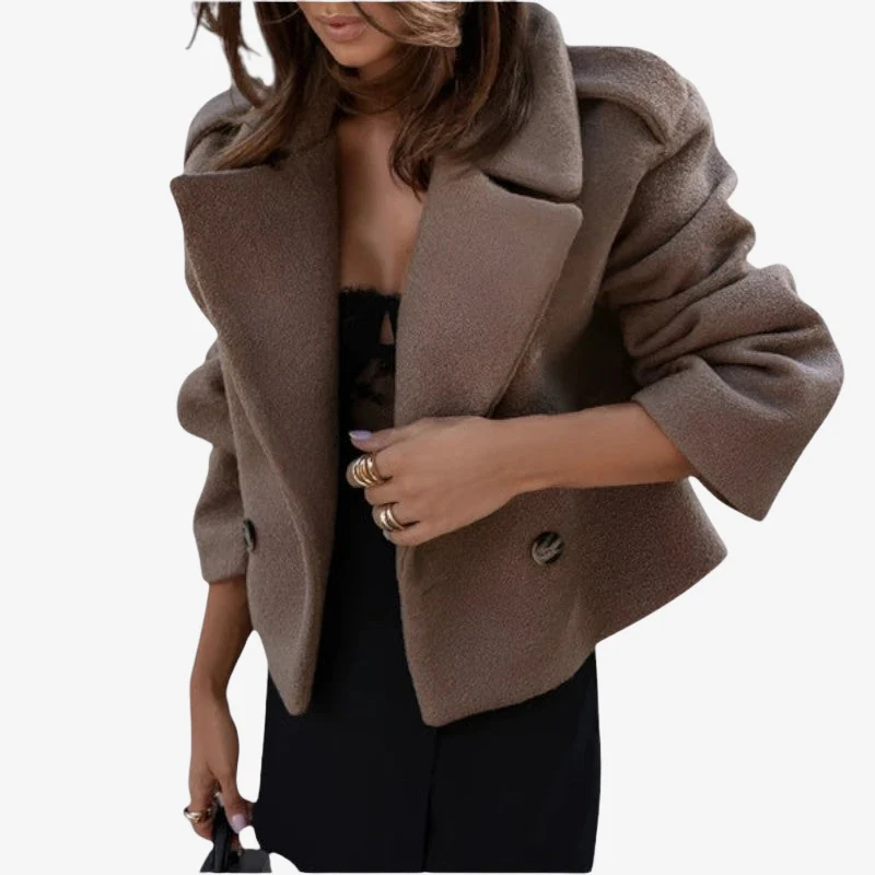 Selene – Long Coat with Notched Collar and Button Closure - Image 4