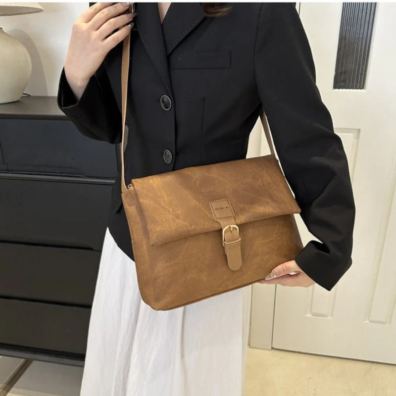 Sienna – Large Shoulder Bag with Adjustable Strap - Image 7