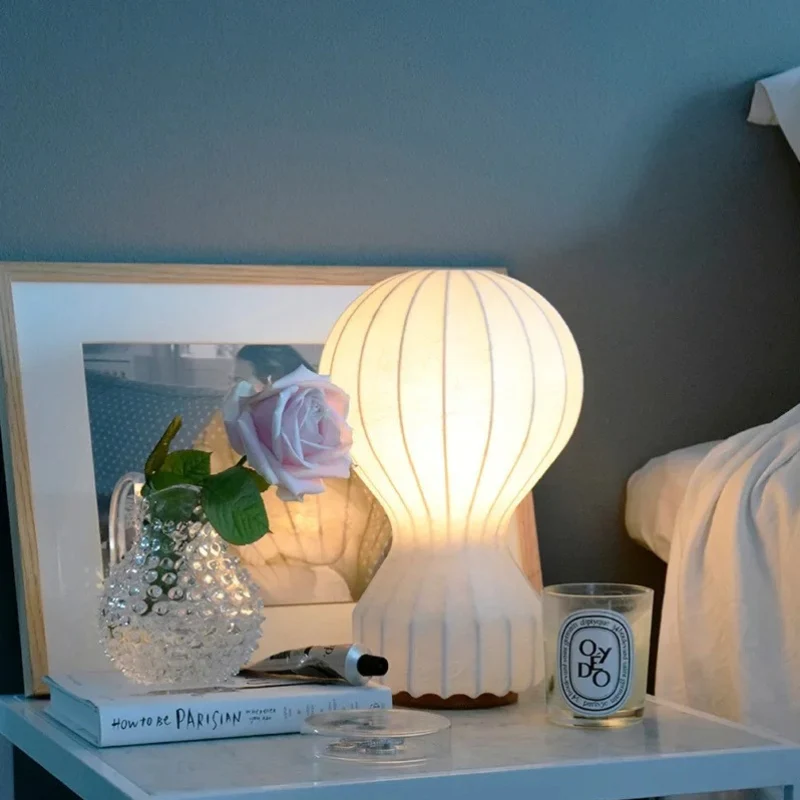 SkyGlow – LED Table Lamp Hot Air Balloon Design - Image 4