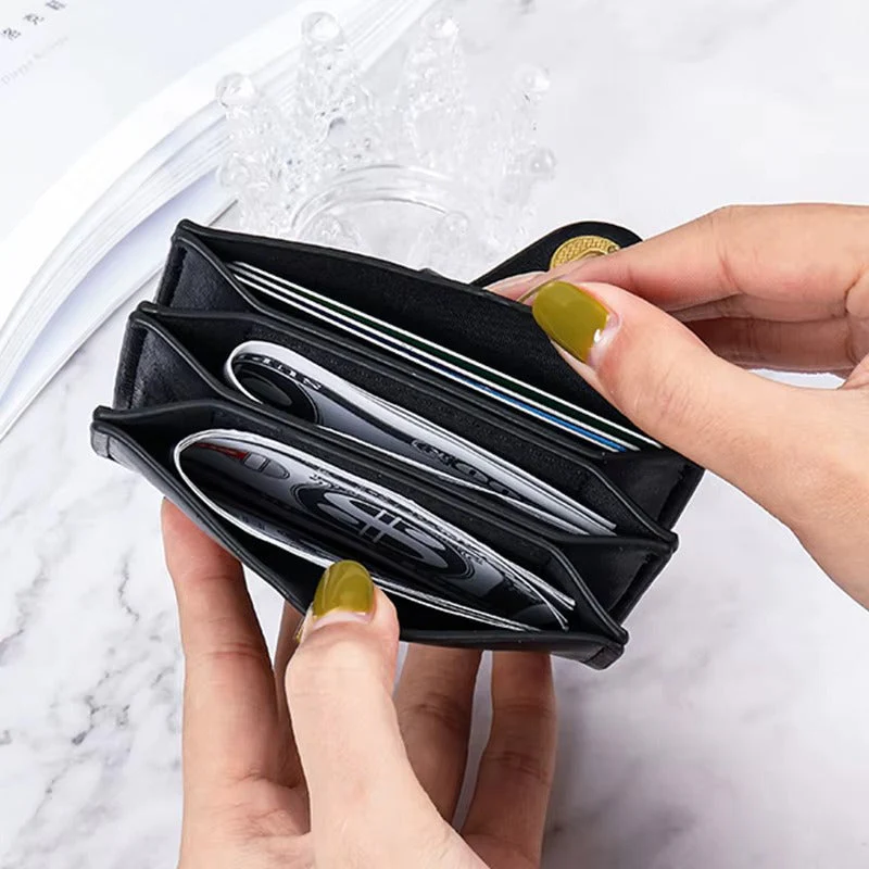 Sophia – Compact Wallet with Hasp Closure and Multiple Compartments - Image 4