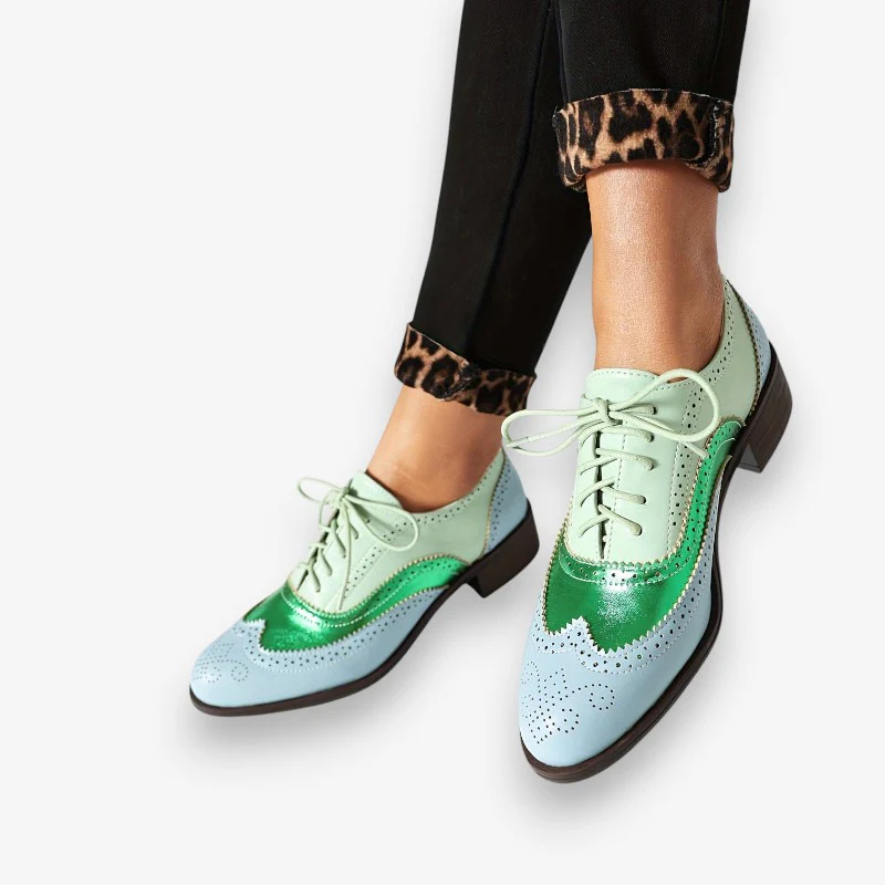 Sophia – Women's Shoes with Round Toe and Adjustable Laces - Image 4