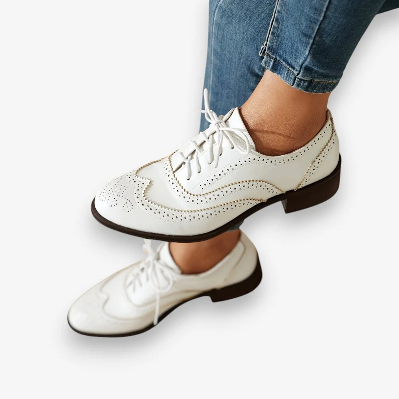 Sophia – Women's Shoes with Round Toe and Adjustable Laces - Image 6