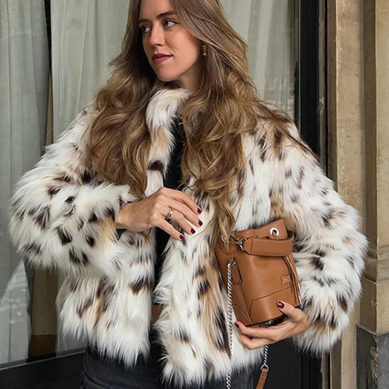 Stella – Long Sleeve Leopard Print Fur Coat - Image 4