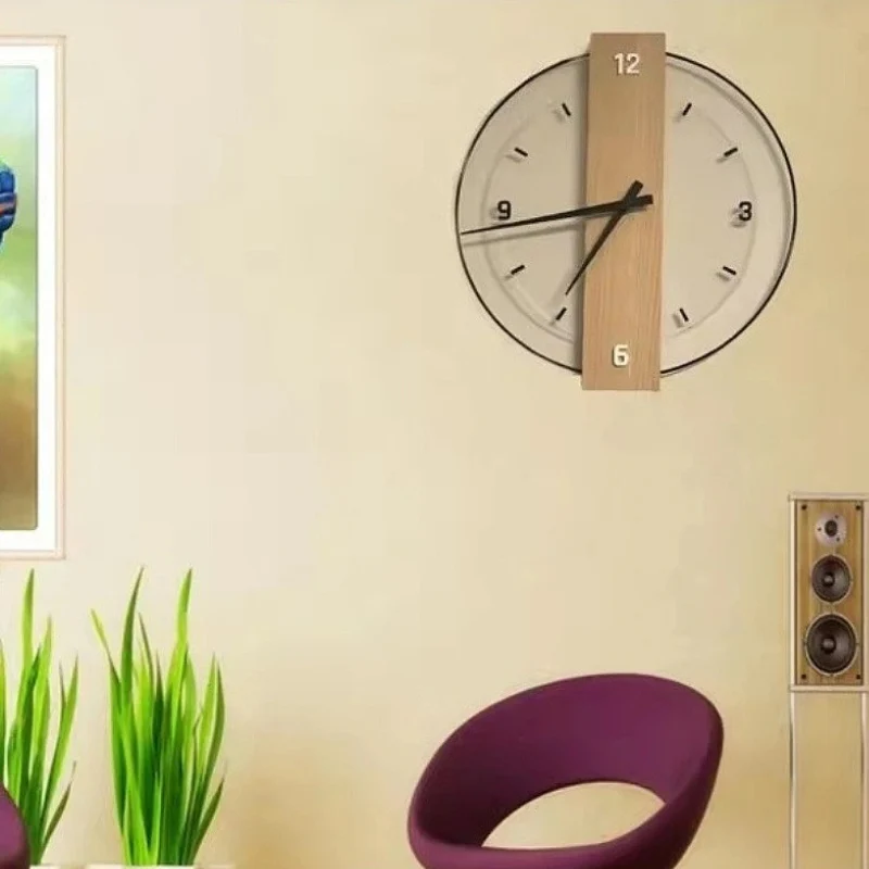 TimeLoom – Round Wall Clock with Clear Face & Large Numbers - Image 3