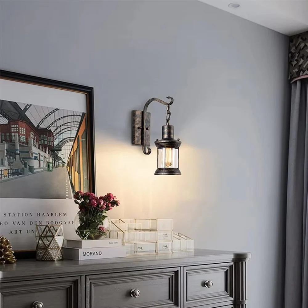 VintaGlow – Vintage wall lamp with curved stem - Image 4
