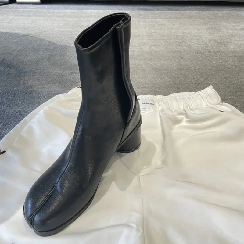 Willow – Tabi Boots with High Heels - Image 3