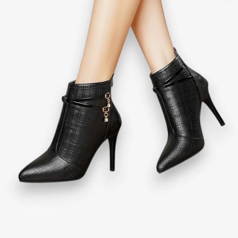 Zara – Women's Round Toe Shoes with Buckle Closure